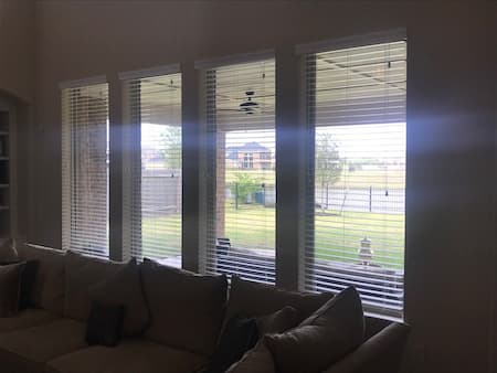 Faux Wood Blinds Installed On Noble Way Ct In League City, TX